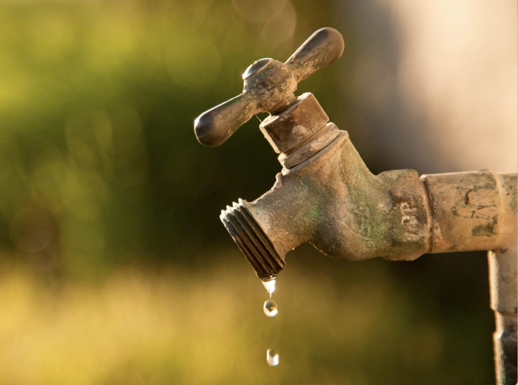 Water tap